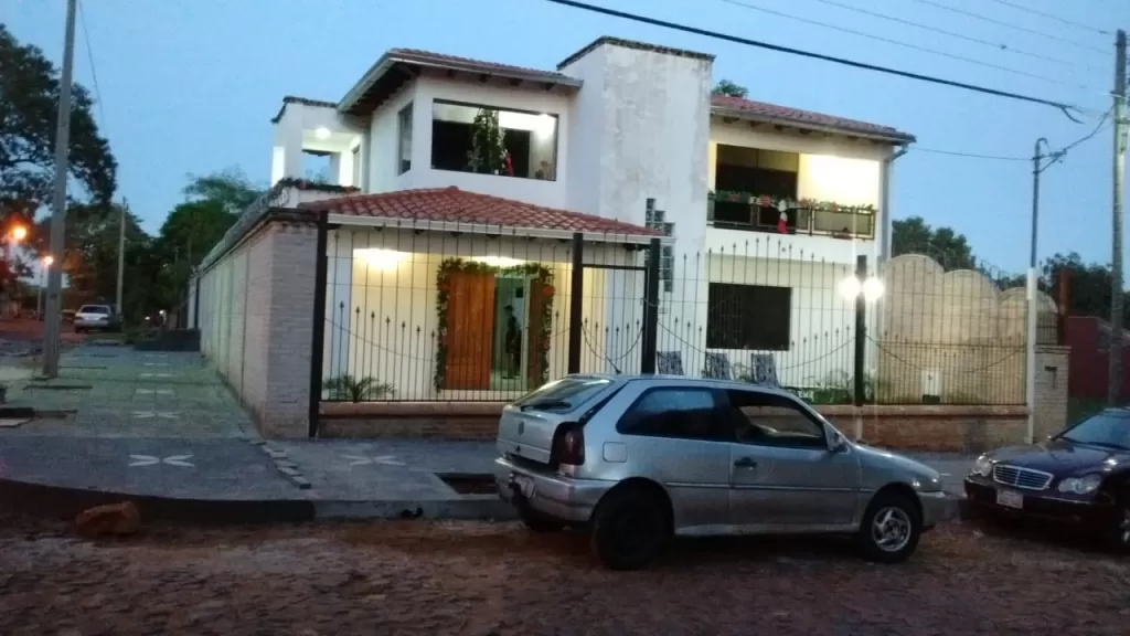 Bo. Pai Ñu Ñemby - zona Parada Linea 26 — foto 2