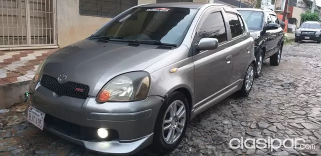 Toyota Vitz 2003 — foto 4