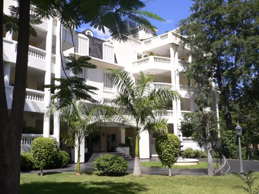 VENDO PENTHOUSE EN BARRIO MANORA DE ASUNCION — foto 2
