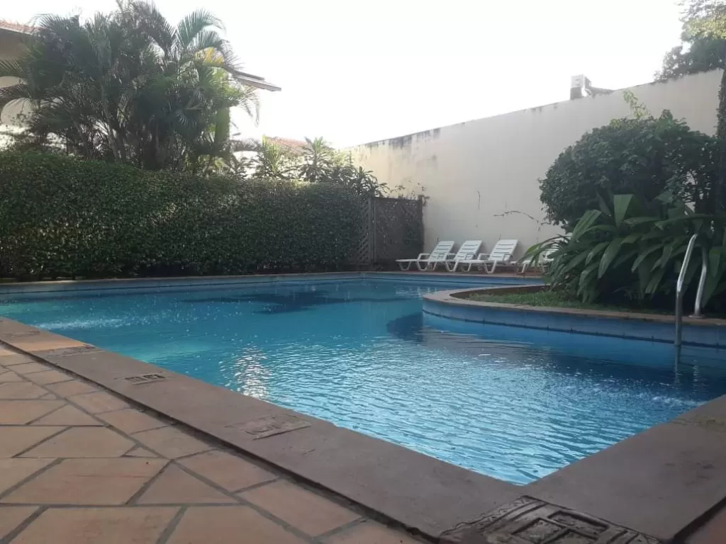 ALQUILO AMPLIO DUPLEX EN BARRIO CERRADO EN ASUNCION VILLAMORRA — foto 2