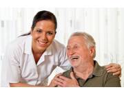 Se necesita personal de Enfermería Femenino y Masculino para Hogar de Ancianos en Asuncion