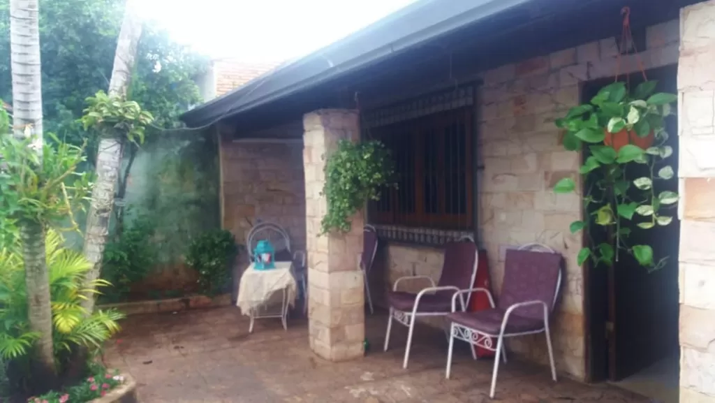 VENDO CASA ZONA VILLA ELISA BARRIO GLORIA MARÍA — foto 3