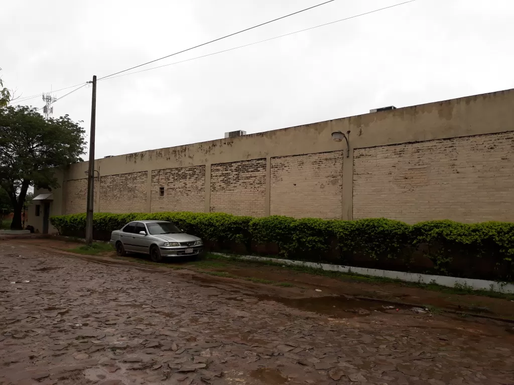 Vendo Terreno con Deposito en Loma Pyta! — foto 2
