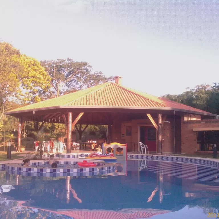 HERMOSA CASAQUINTA EN AREGUÁ — foto 2