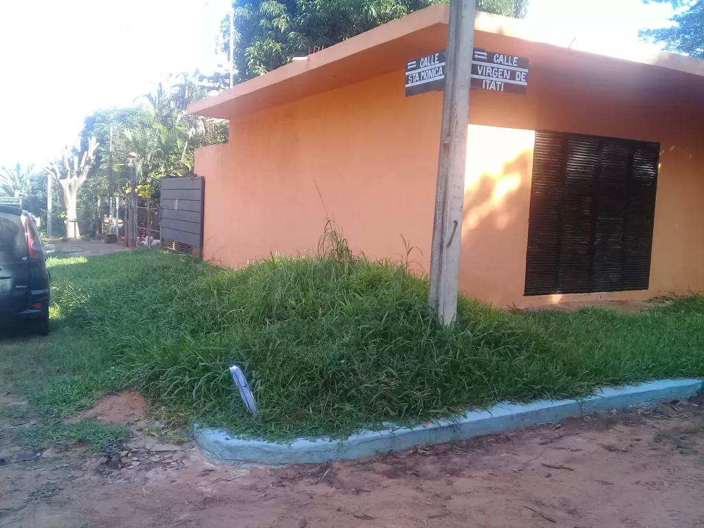 VENDO DOS SALONES COMERCIALES EN VILLA ELISA. — foto 3
