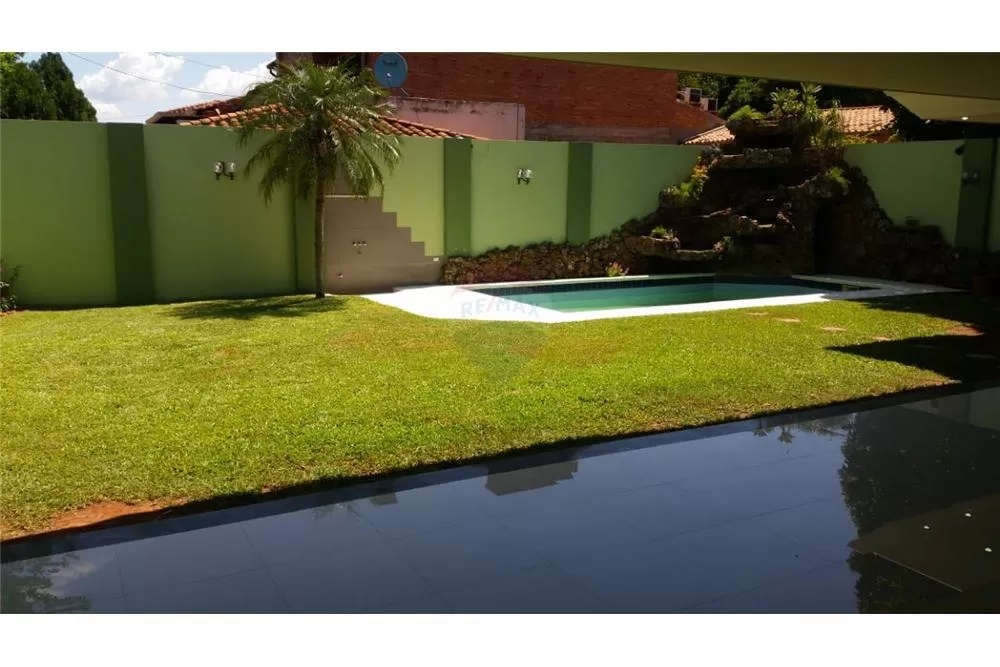 VENDO RESIDENCIA ZONA RECOLETA — foto 2