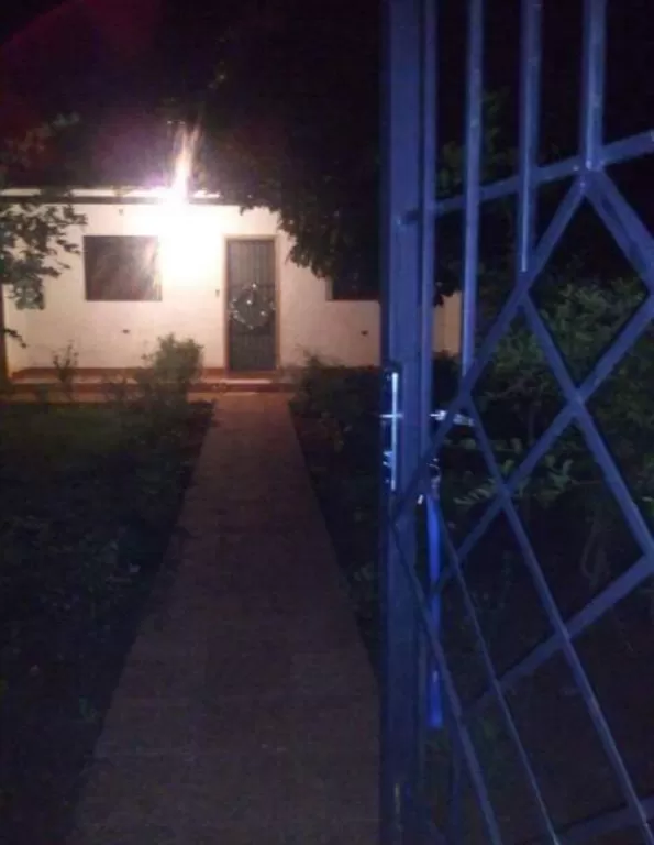 Vendo casa nuevita en Ñemby, a la entrada del casco urbano. a 700m del Acceso Sur y media — foto 3