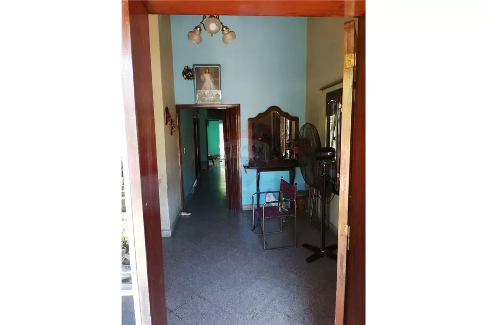 VENDO CASA EN ZONA ALTAMENTE RESIDENCIAL DE LUQUE — foto 2