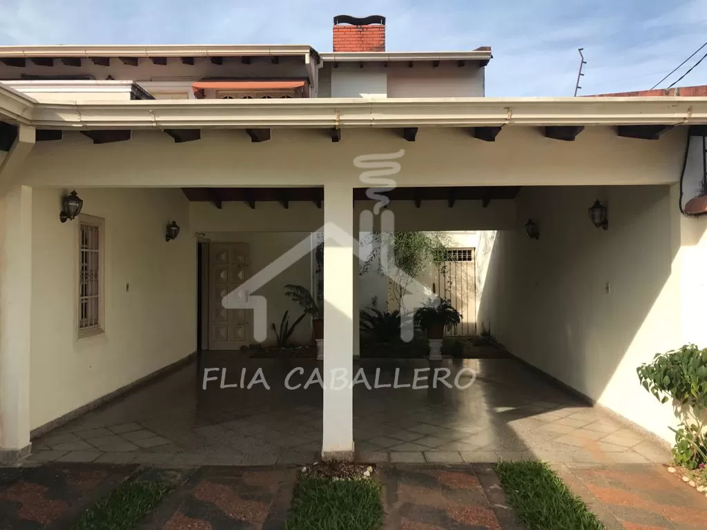 VENDO ESPECTACULAR CASA EN FERNANDO DE LA MORA Z. NORTE — foto 2