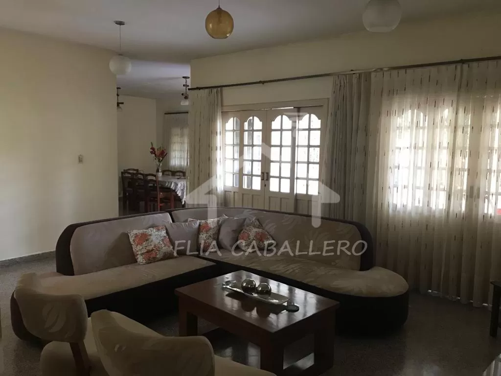 VENDO ESPECTACULAR CASA EN FERNANDO DE LA MORA Z. NORTE — foto 3