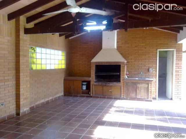 RESIDENCIA EN ESQUINA BARRIO HIPÓDROMO — foto 3