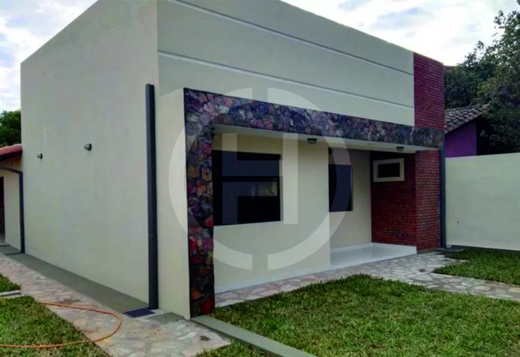 Se vende hermoso duplex en Bº Santa Lucía de Lambaré - C87 — foto 2