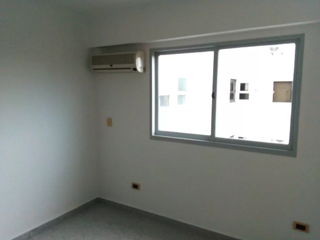 ALQUILO DEPARTAMENTO DE 2 DORMITORIOS CON GARAGE EN EL CENTRO.. — foto 3