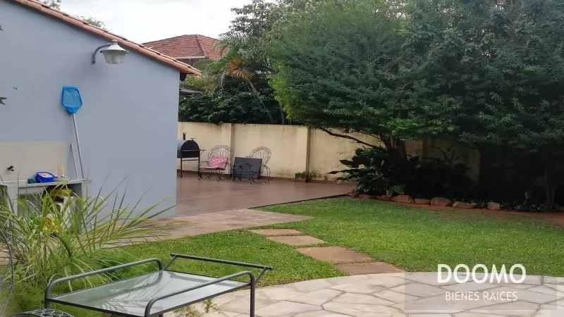 En venta terreno de 966 mts2 en Villa Morra a pasos del Shopping Mariscal López — foto 2