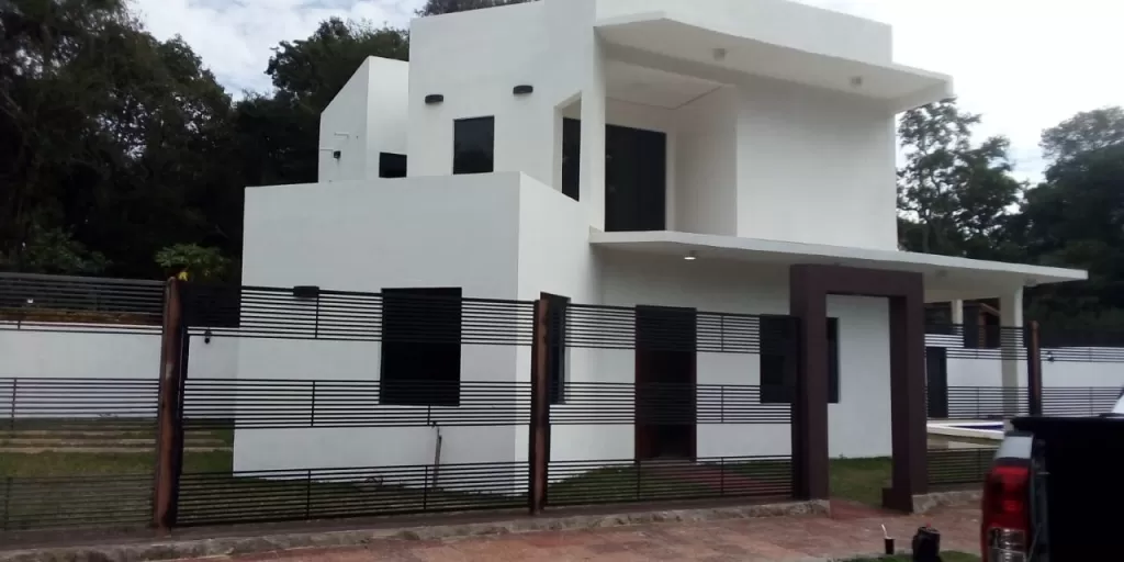 VENDO. Casa en San Bernardino — foto 3