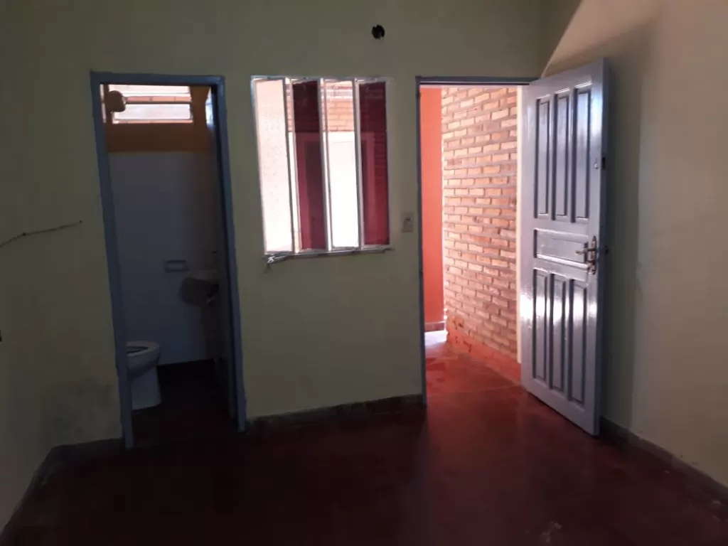 Mono-ambiente en Alquiler en Encarnación — foto 3