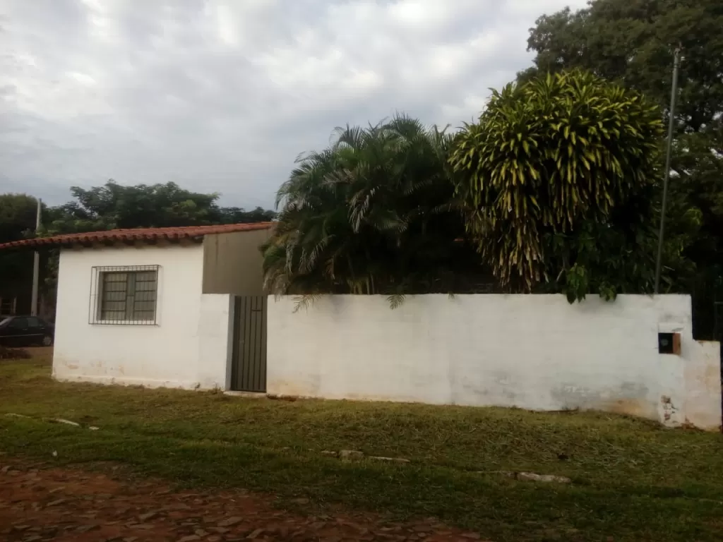 OFERTA DEL MES! Vendo Casa en esquina Palma Loma Luque — foto 2