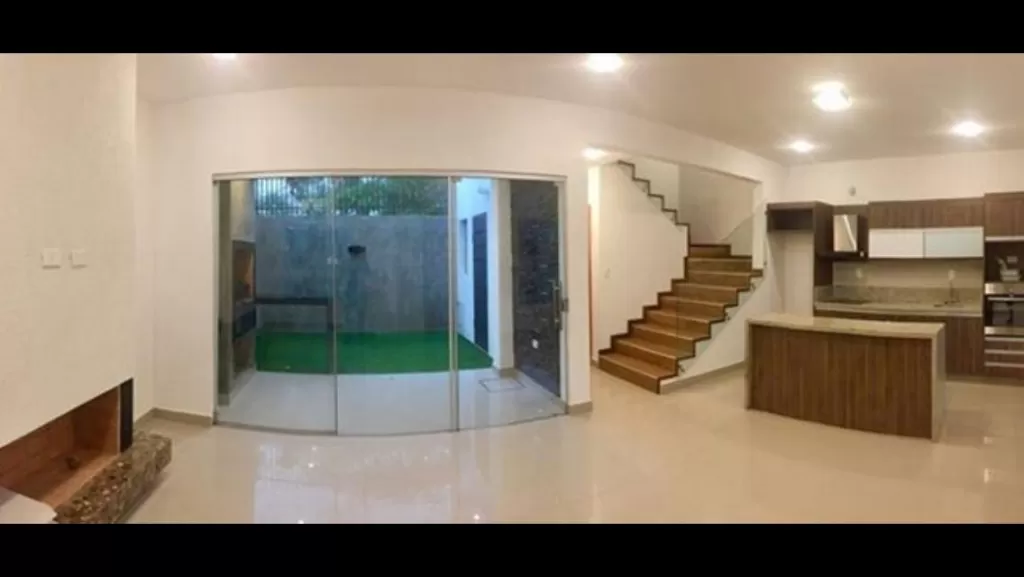 VENDO TRIPLEX EN LUQUE — foto 3