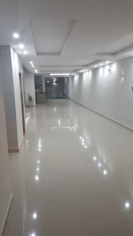 VENDO HERMOSO DUPLEX A UNA CUADRA DE SANTA TERESA — foto 2