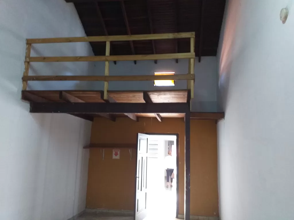 Venta de casa con salón en barrio Gral. Diaz — foto 3