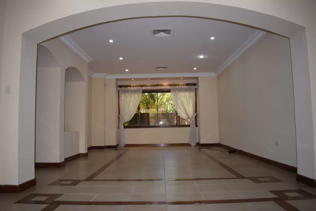 RESIDENCIA ZONA CASA RICA – BARRIO MANORÁ — foto 2