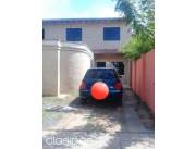 ALQUILO DUPLEX EN LAMBARE BARRIO KENNEDY