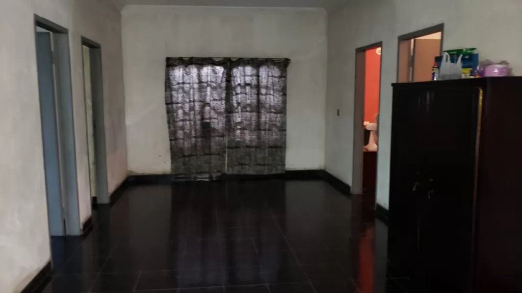 Casa con tres salones en Villa Elisa — foto 3