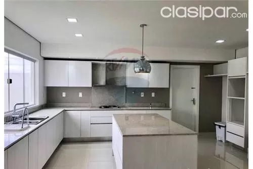 SE ALQUILA LUJOSA RESIDENCIA EN SURUBII — foto 3