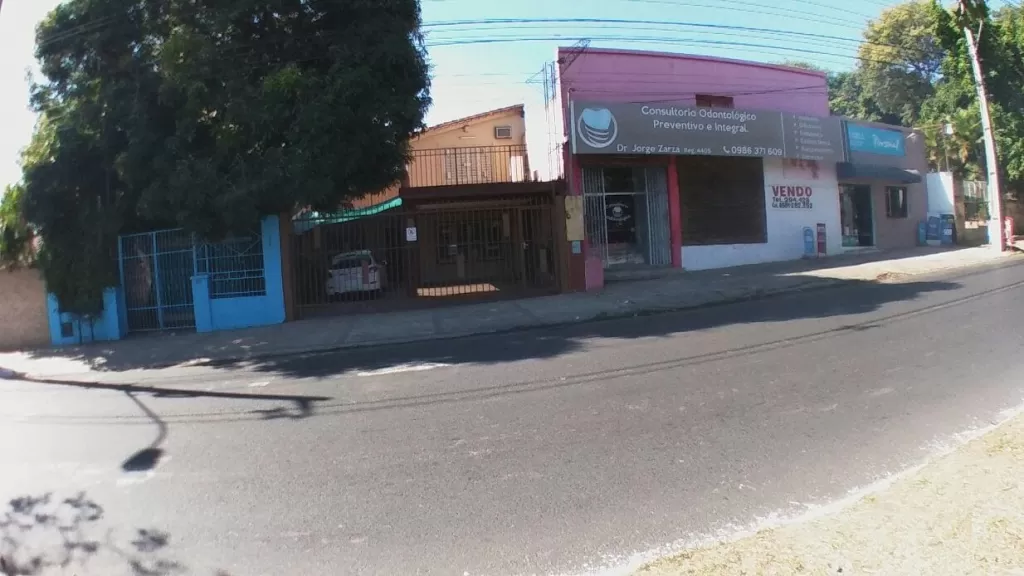 VENDO CASA SOBRE AV BRASILIA — foto 2