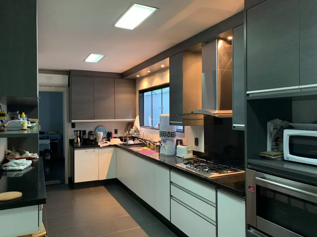 VENDO LUJOSA PROPIEDAD EN LOS LAURELES — foto 3