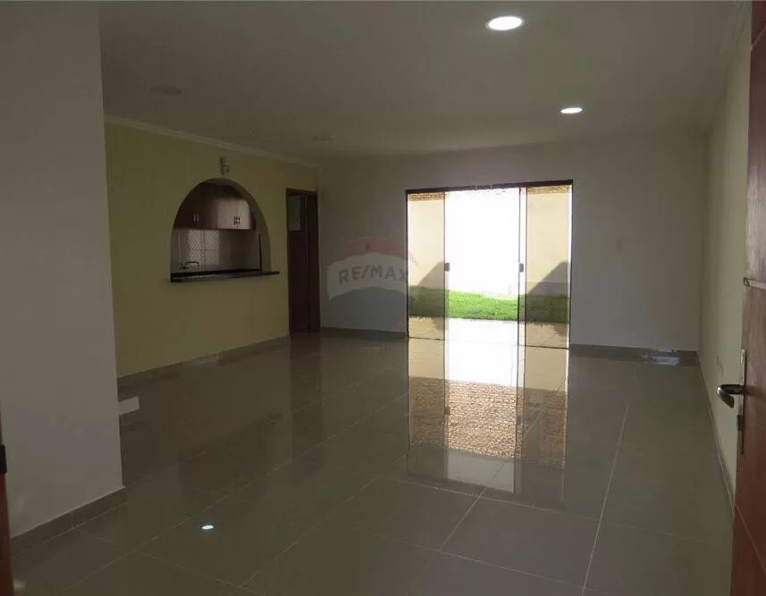 Vendo hermoso duplex en vista alegre Asunció — foto 3