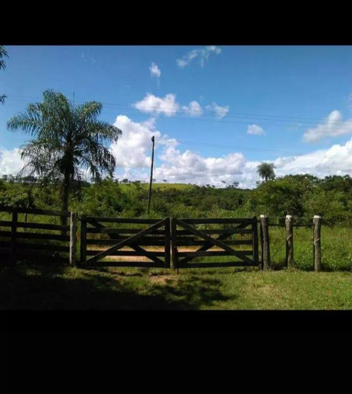 Está ubicada en la ciudad de Carayaó departamento de Caaguazú. — foto 2