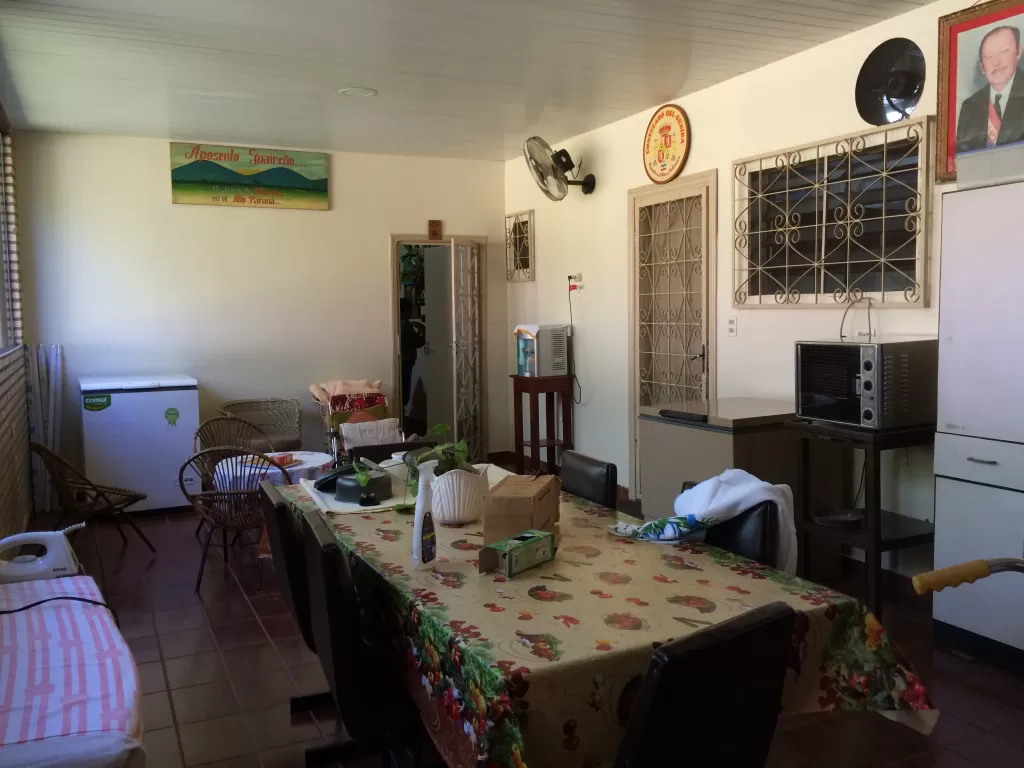 HERMOSA VIVIENDA CON AMPLIACION EN AREA 8!! — foto 3