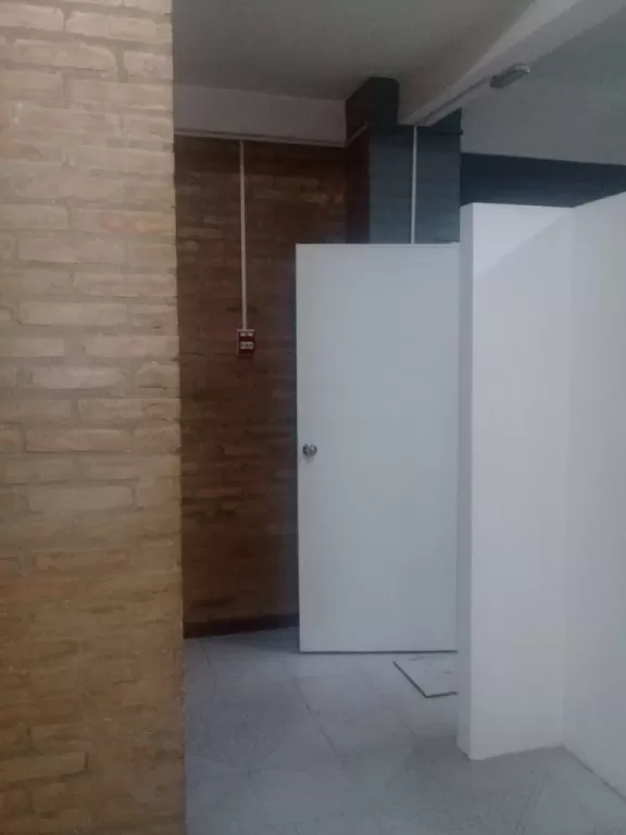 S021A. VENDO Deposito al Costado del Club Internacional de Tenis!!! — foto 3