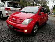 TOYOTA IST AÑO 2003 MOTOR 1.3 RECIÉN IMPORTADO