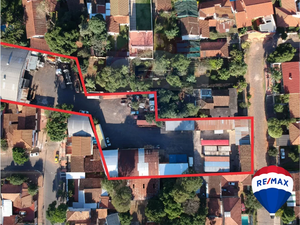 IMPORTANTE PROPIEDAD DE 7.390 M2 BARRIO NAZARETH. — foto 2