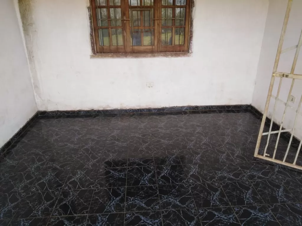 Vivienda en Esquina en Luque con 17 mts de Frente — foto 3