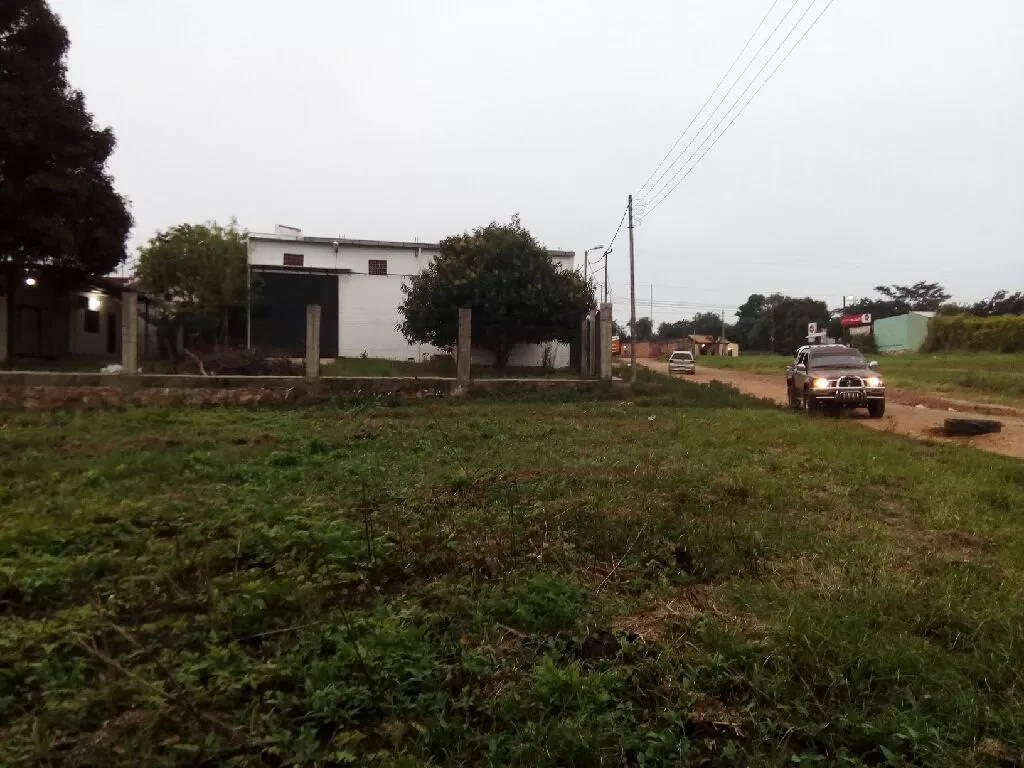 Vendo Terreno a 40 mts de Acceso Sur — foto 2