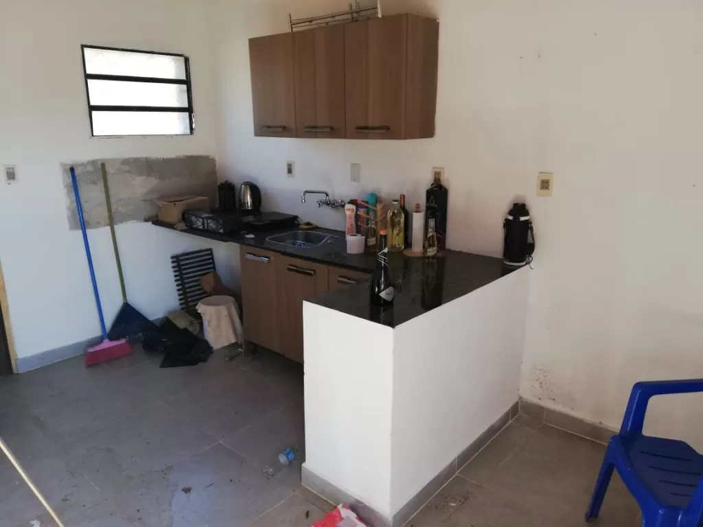 CASA DE 1 DORMITORIO EN BARRIO MARAMBURE — foto 3