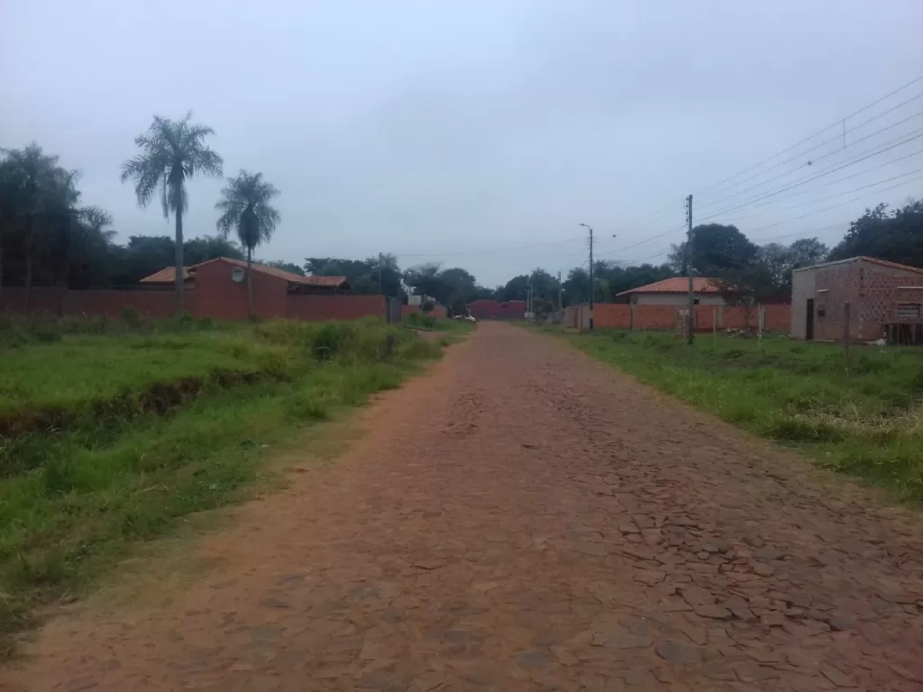 TERRENO EN MORA CUE LUQUE.. EXCELENTE UBICACION TITULADO! — foto 2