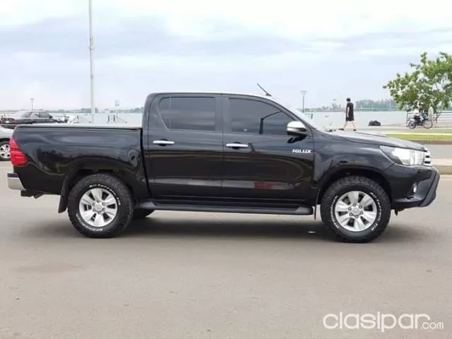 Toyota Hilux 2017 — foto 4