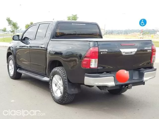 Toyota Hilux 2017 — foto 6