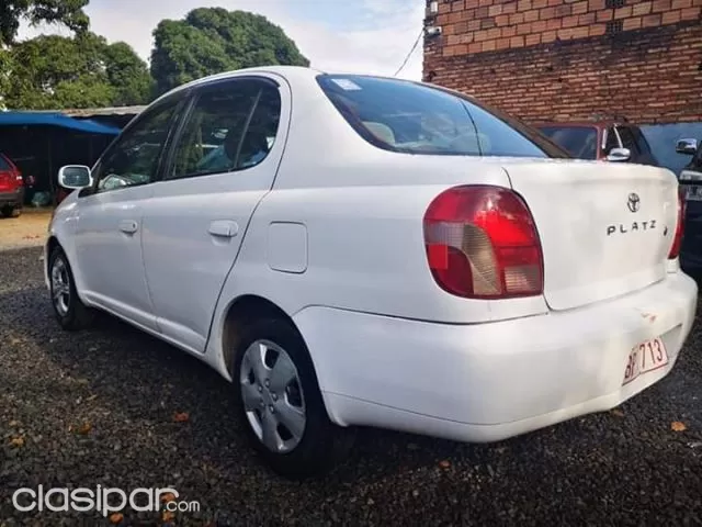 Toyota Platz 2001 - foto 2