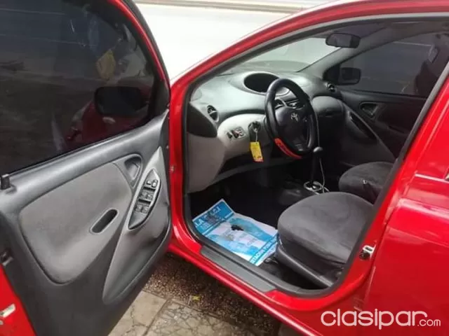 Toyota Vitz 2003 - foto 2
