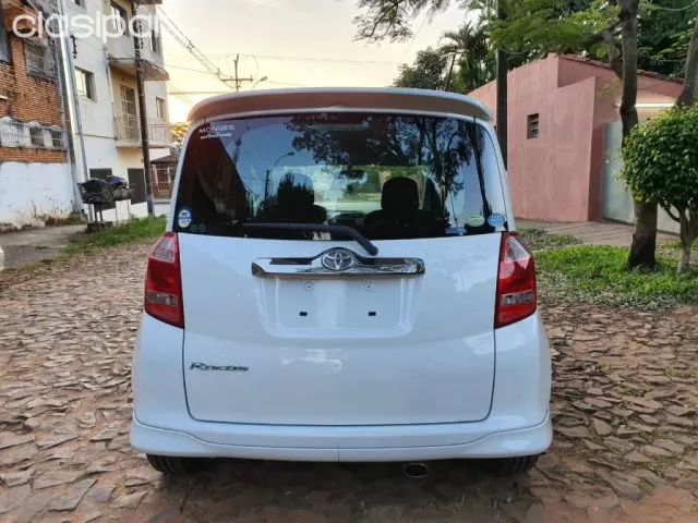 Toyota Ractis 2006 - foto 2