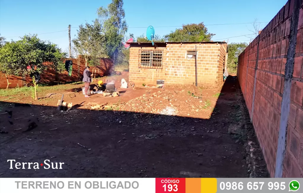 TERRENO EN BARRIO BERNARDINO CABALLERO — foto 3