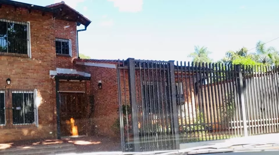 En Venta!! 🏡 Casa en Asuncion!! — foto 3