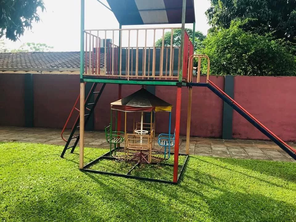 Alquilo preciosa quinta zona Ñemby - San Antonio — foto 2