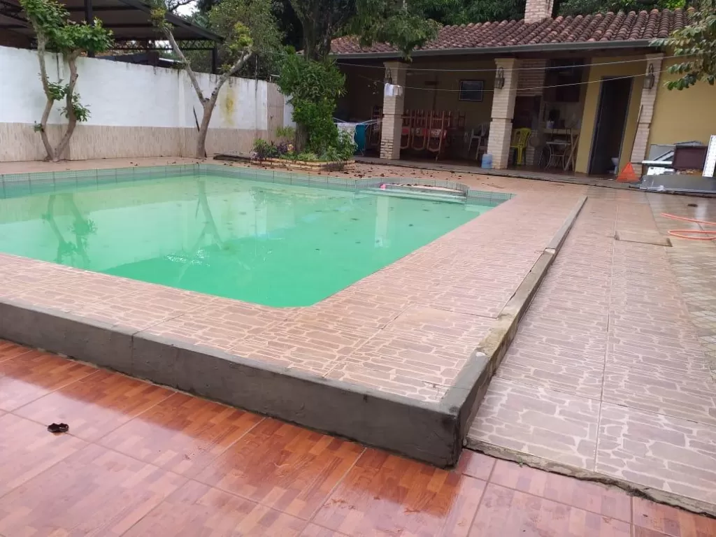 Casa en Luque, zona de la Academia de policías. — foto 2