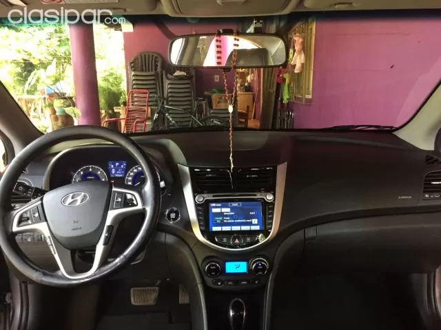 Hyundai Accent 2014 Diesel 1 6 Turbo 1429017 Clasipar Com En Paraguay
